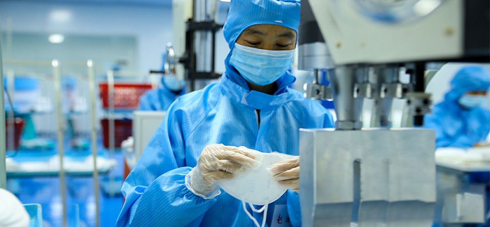 云南复工进行时：从制衣车间到野生菌市场