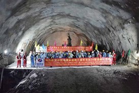 印尼雅万高铁3号隧道贯通 全线土建工程进入建设关键期