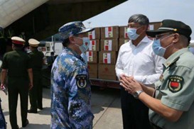 中国军队援缅抗疫医疗专家组结束工作启程回国