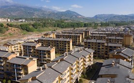 从取得决定性成就到夺取全面胜利——从全国两会看决战决胜脱贫攻坚