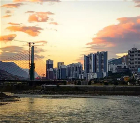 走，一起去怒江西岸寻找浪漫