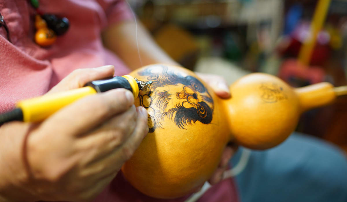 In pics: gourd artworks in east China