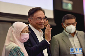 马来西亚总理：现政府依然稳固 我仍是合法总理