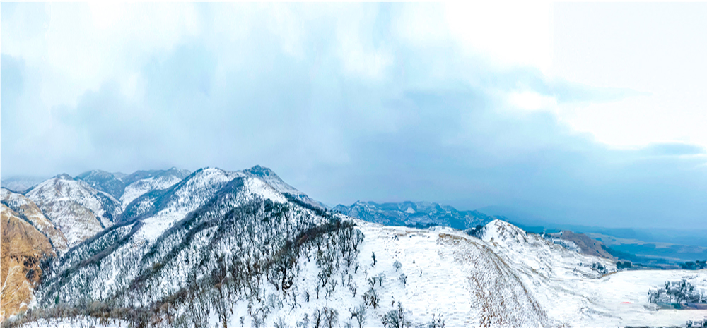 云南隆阳区2021年的第一场雪来了！