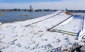走近冬奥｜飞扬“冰丝带” 舞动“雪如意”<br>——写在北京冬奥会开幕倒计时一周年之际