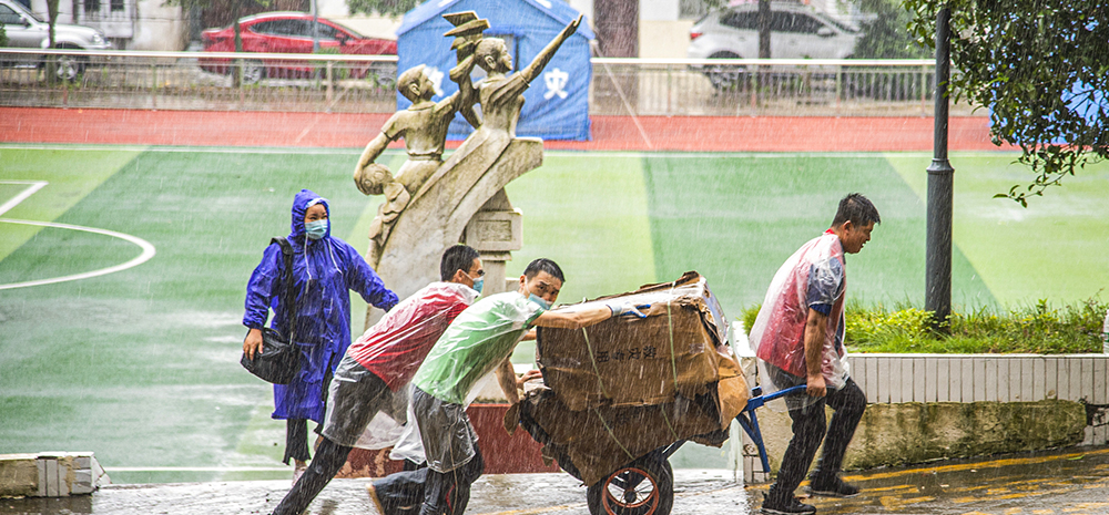 直击湖北随县柳林镇强降雨救援现场