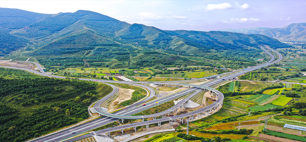 延崇高速河北段延伸工程通车