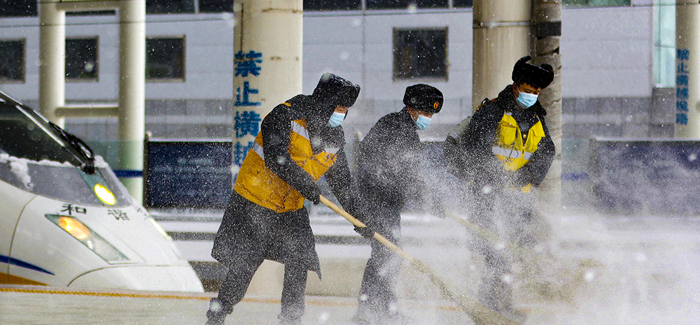 以雪为令，风雪中有他们守候