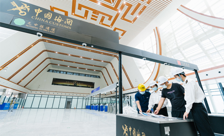 磨憨铁路口岸通过国家验收