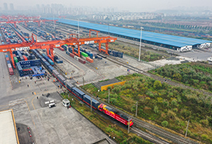 ไทยส่งสินค้าเกษตรล็อตแรกผ่านเส้นทางรถไฟจีนลาวไปยังจีน