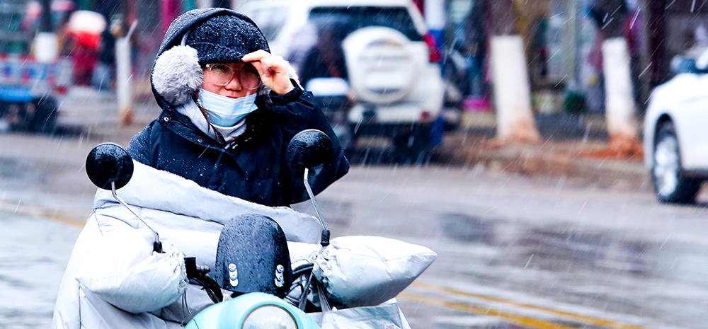 昆明迎来雨夹雪
