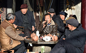小茶馆连着大会堂——从两会看中国全过程人民民主