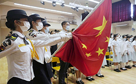 “极不平凡的履职”——港澳代表委员的两会“心里话”