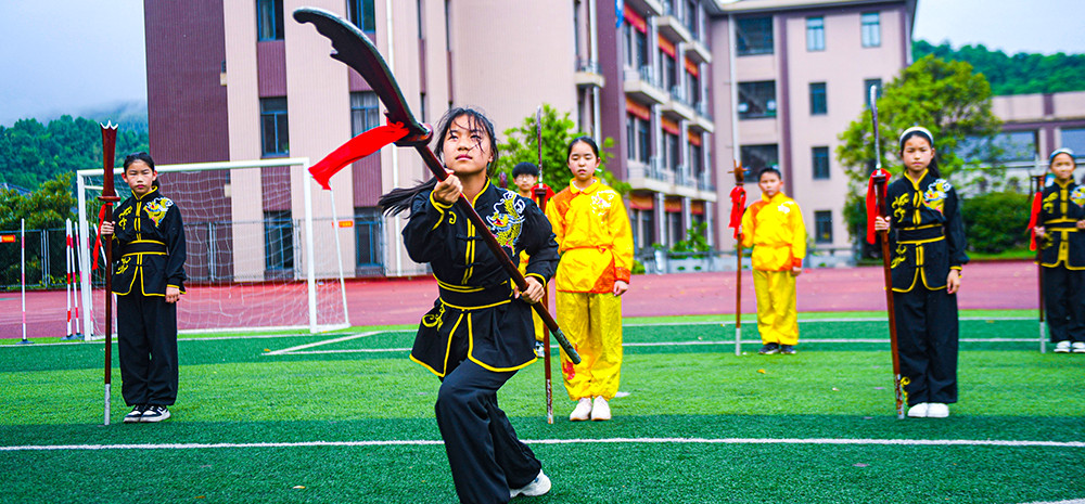 杭州临安：培养非遗人才 传承“十八般武艺”