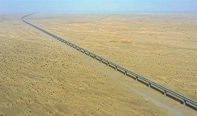 Tuyến đường sắt Hòa Điền - Nhược Khương thông tuyến- tuyến vành đai đường sắt bao quanh sa mạc đầu tiên trên thế giới ra đời