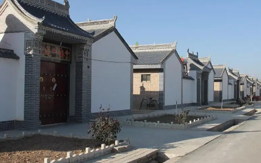 让脱贫人口端稳就业饭碗（话说新农村）
