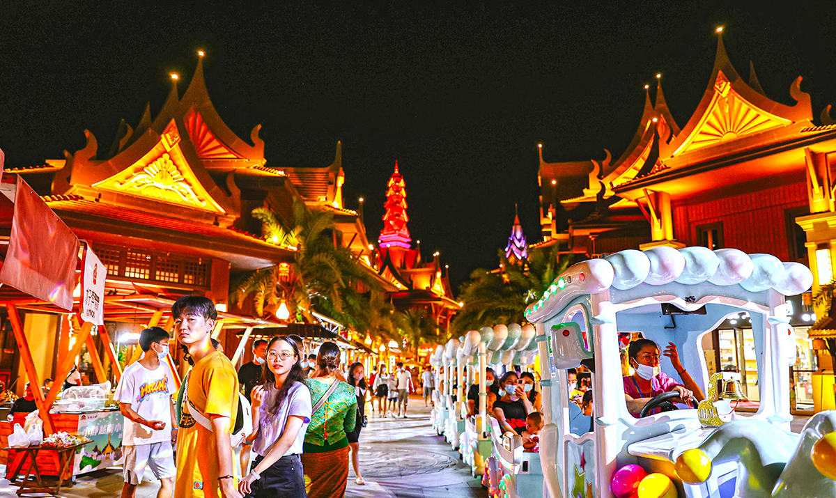 傣族古镇“夜态”之美，激发德宏文旅新活力