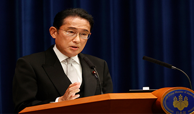 Thủ tướng Nhật Bản Ki-si-đa Phư-mi-ô xác nhận mắc COVID-19