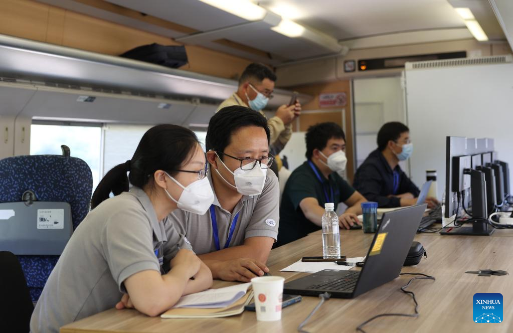 MileMengzi highspeed railway in SW China's Yunnan starts test run