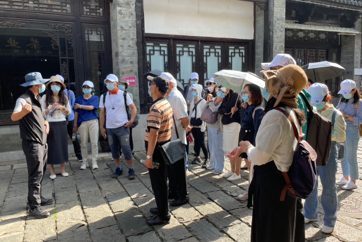 云南民族村景区提质增效专题研讨会在昆举行
