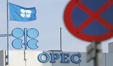 Các nước trong và ngoài OPEC quyết định cắt giảm sản lượng dầu mỏ 2 triệu thùng/ngày từ tháng 11