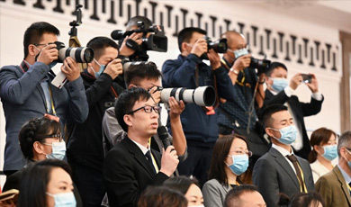 Delegates to 20th CPC National Congress attend interview in Beijing