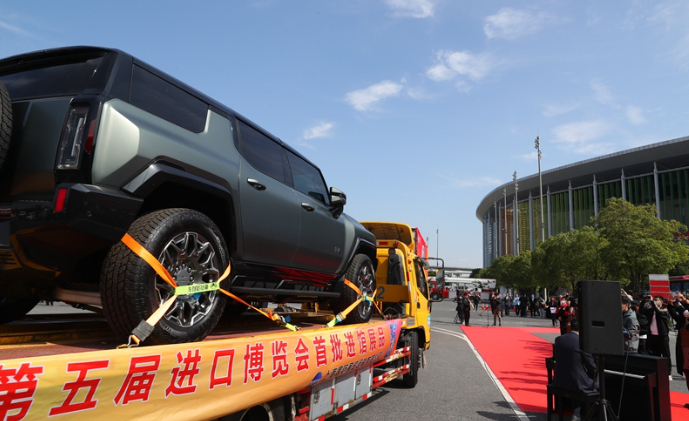 政策措施加力显效 经济运行恢复向好——10月份全国各地经济社会发展扫描