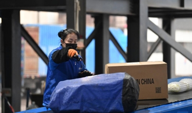 China handles 552m parcels on Double 11 shopping festival