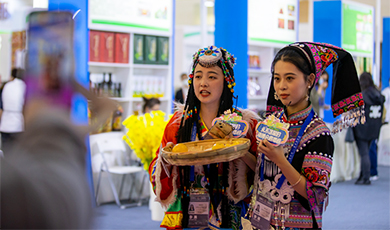Hội chợ triển lãm Trung Quốc – Nam Á lần thứ 6 đã ký kết 169 dự án với kim ngạch đầu tư vượt 400 tỷ Nhân dân tệ