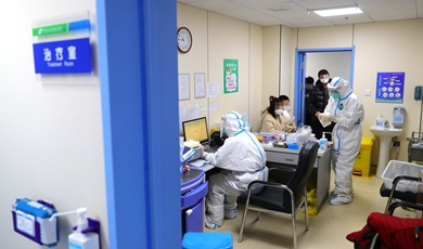 Chinese hospitals go all out to treat severe COVID-19 patients