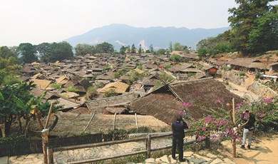 New village emerges from ashes in Yunnan