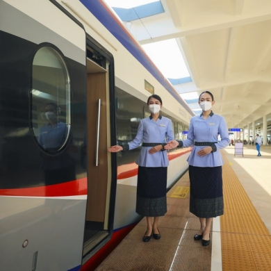 Passenger volume exceeds 9 million on China-Laos Railway