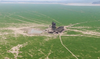 China's Poyang Lake a sanctuary for wintering birds after efforts made to replenish water