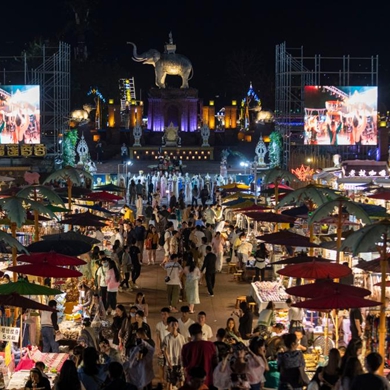 SW China's Xishuangbanna sees tourist visits up 554.51 pct y-o-y during Spring Festival