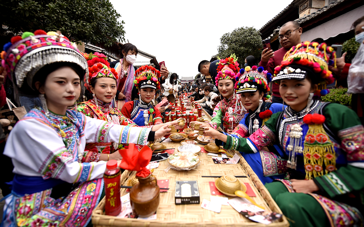 巍山文化旅游市场持续火热