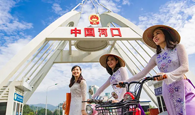 Cửa khẩu Hà Khẩu Vân Nam khôi phục tour du lịch nước ngoài theo đoàn sang Việt Nam