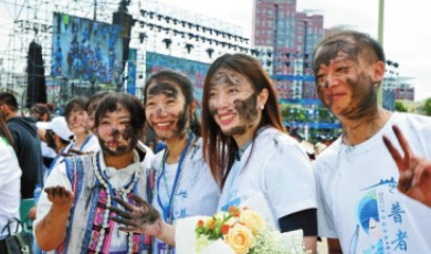 Special Yunnan Lifestyle | ฉลอง “เทศกาลหน้าดำ” ร่วมสัมผัสกับสไตล์ชนชาติยูนนาน