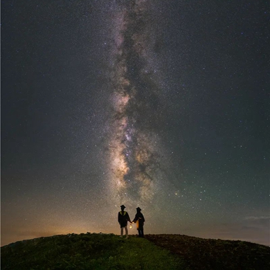 Yunnan graduates dedicated to capturing starry sky