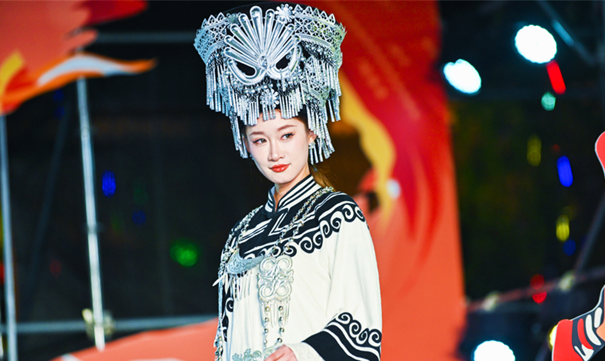 Mùa đông này mời bạn đi xem “Hoa hậu vùng biên giới” của ba nước Trung - Lào - Việt