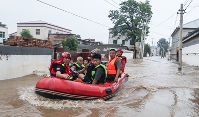 China issues funds to support people affected by natural disasters