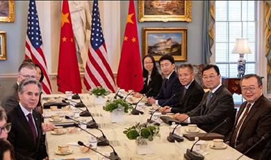 นายหลิว เจี้ยนเชา หัวหน้าฝ่ายวิเทศสัมพันธ์ฯ จีน พบปะกับนายแอนโทนี่ บลิงเคน รัฐมนตรีต่างประเทศสหรัฐฯ