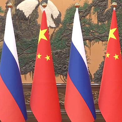 Chủ tịch Trung Quốc Tập Cận Bình và Tổng thống Nga Putin cùng ký kết và ra tuyên bố chung về việc làm sâu sắc quan hệ đối tác chiến lược toàn diện Trung - Nga trong thời đại mới