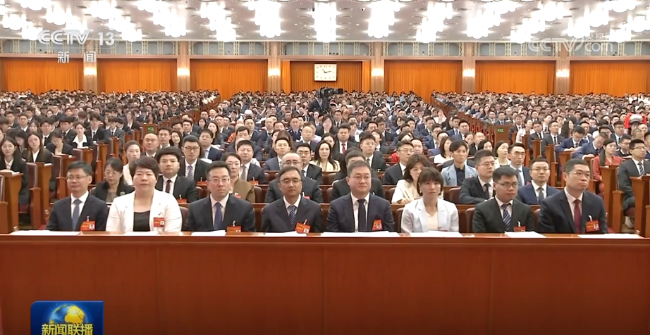 Youths urged to maintain firm ideals, deepen innovation