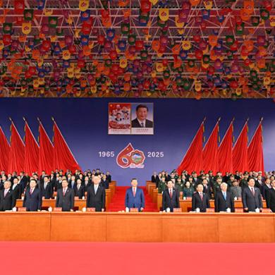 Trung Quốc: Tổ chức trọng thể lễ chào mừng kỷ niệm 60 năm Ngày thành lập khu tự trị Tây Tạng – Tổng Bí thư, Chủ tịch Tập Cận Bình tham dự