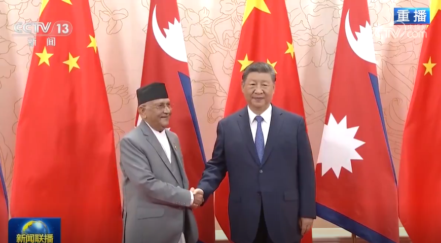 Xi meets Nepali prime minister