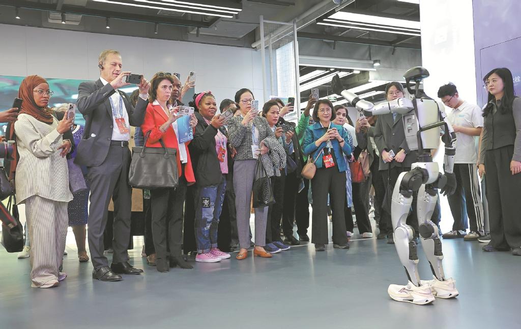 Xi's proposals draw broad acclaim