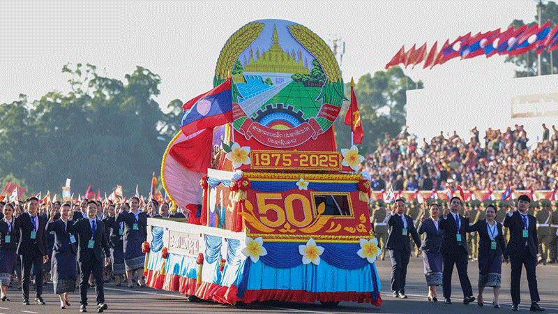 Xi: Bolster cooperation with Laos