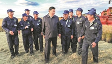 Xi stresses nation's self-reliance