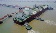 China to build largest LNG carrier