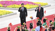 Xi, Turkish president hold talks, agreeing to deepen strategic cooperation